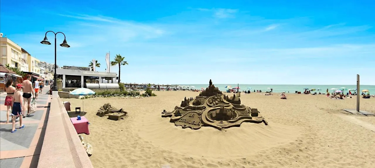 Estudio vista interior 2ºB playa76 Torremolinos 0*,